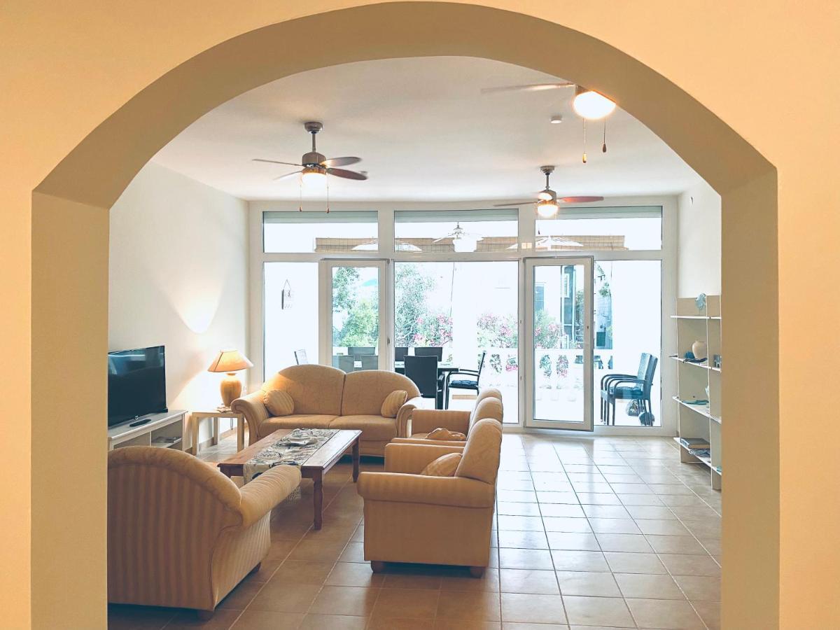 Villa Infinity Mandre Buitenkant foto